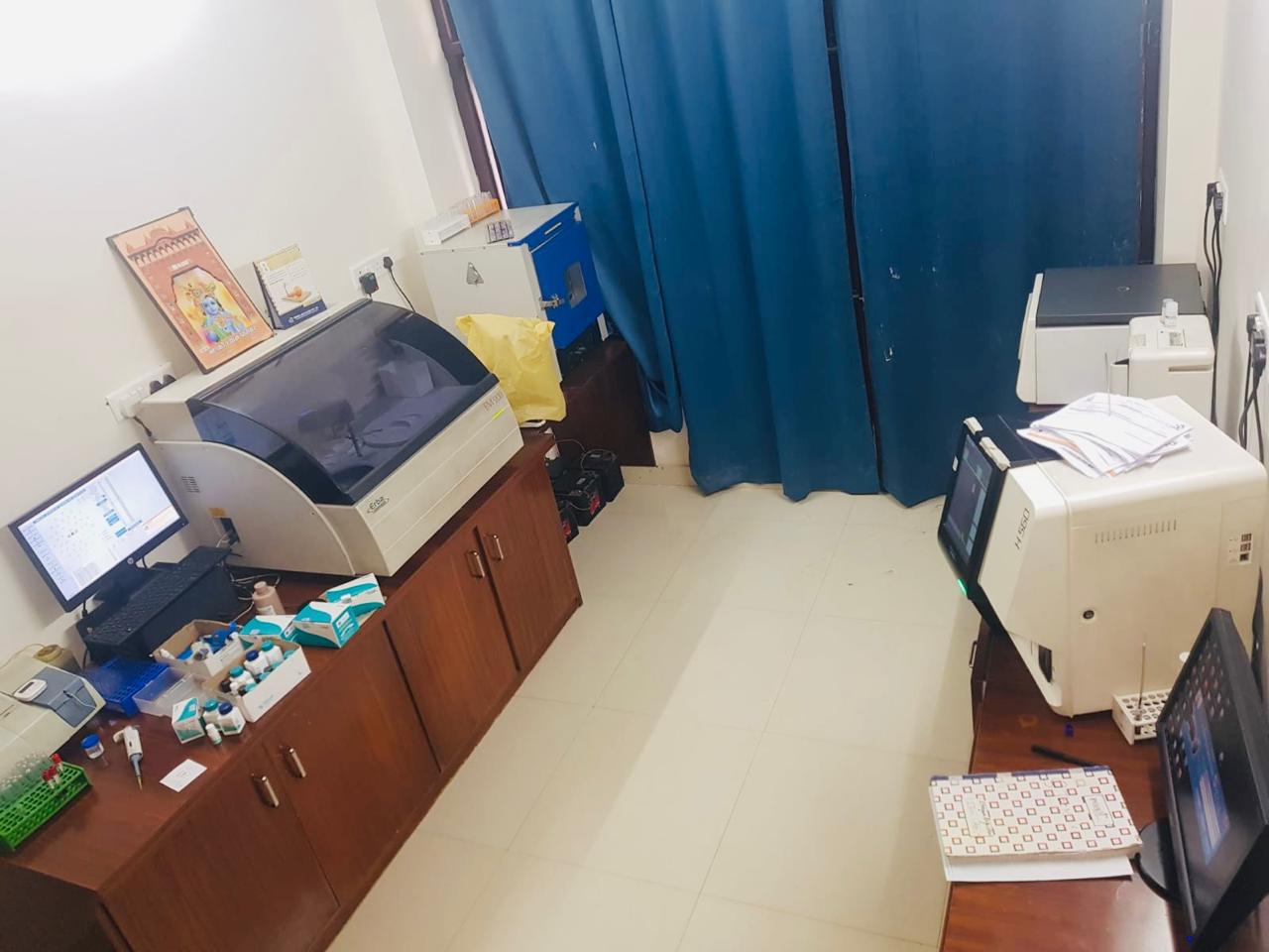 Diagnostic lab at SKG Medihub Jaipur